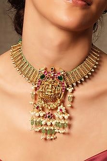 Gold Finish Pearl Temple Choker Necklace
