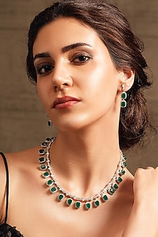 Gold Finish Diamond & Emerald Stone Loop Necklace Set