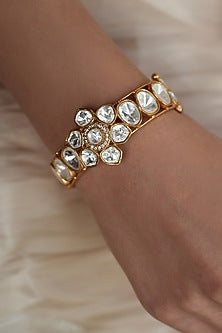 Gold Finish Kundan Polki Bracelet