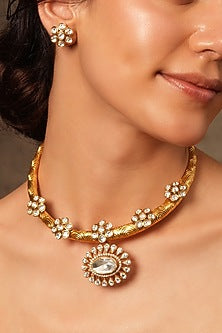 Gold Finish Kundan Polki Hasli Necklace Set
