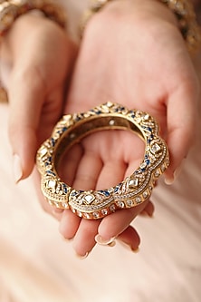 Gold Finish Blue Stone & Kundan Polki Bangle