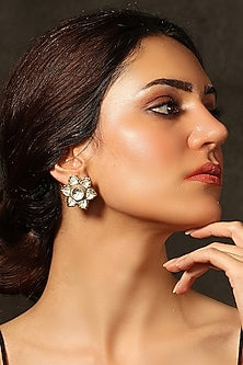 Gold Finish Kundan Polki Floral Stud Earrings