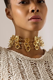 Gold Finish Zyra Floral Choker Necklace