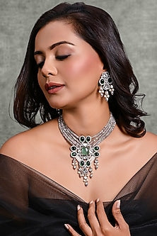 Gold Finish Green Stone Necklace Set