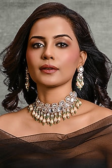 Gold Finish Choker Necklace Set