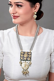 Gold Finish Shell Pearls Meenakari Necklace Set