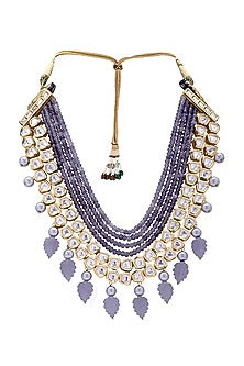 Gold Finish Grey Leaf Carved Necklace Set