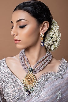 Gold Finish Shell Pearl Necklace Set