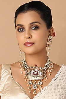 Gold Finish White Stone & Hydro Polki Necklace Set