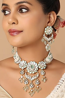 Gold Finish Blue Topaz Carving Necklace Set