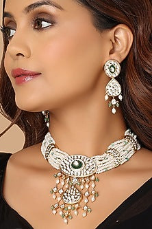 Gold Finish Hydro Emerald Carving Necklace Set