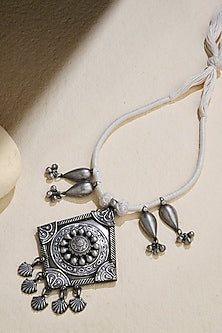 Oxidized Silver Finish Thread Rope Chain Necklace