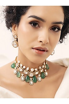 Gold Finish Kundan Polki & Pearl Choker Necklace Set