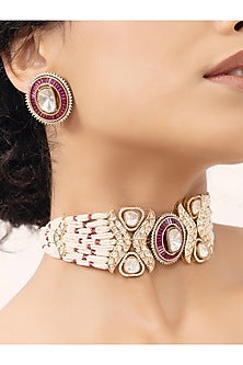 Gold Finish Kundan Polki & Pearl Choker Necklace Set