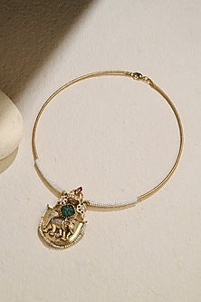 Gold Finish Pearl Wired Necklace