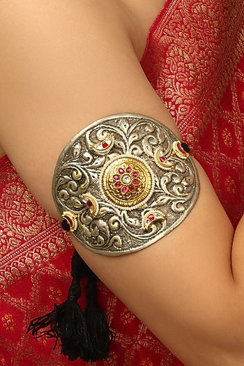 Gold Finish Kundan Polki Ruhani Armlet