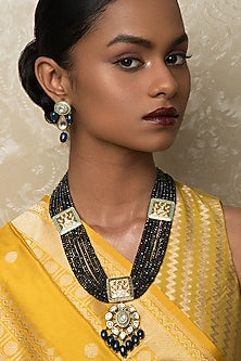 Gold Finish Necklace Set With Quartz Drops