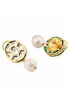 Gold Finish Shell Pearl & Kundan Necklace Set