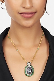 Gold Finish Agate Handcrafted Pendant Necklace