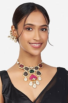 Gold Finish Kundan Polki & Agate Stones Necklace Set