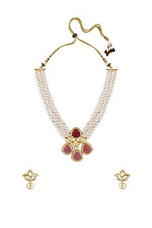 Gold Finish Pearls Necklace Set