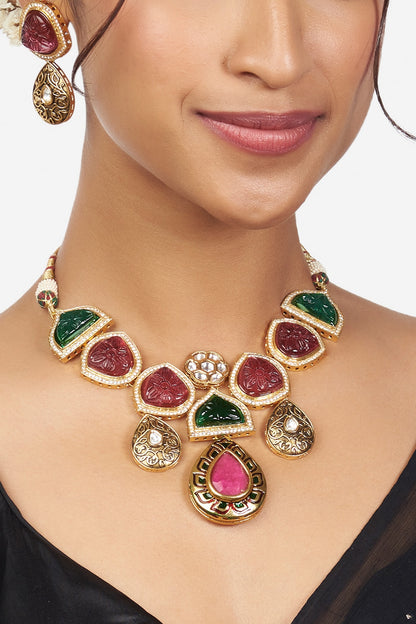 Gold Finish Choker Necklace Set
