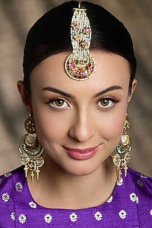 Yellow Gold Finish Pearl Strand Floral Maangtikka