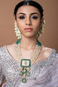 Gold Finish Necklace Studded With Jade Stones