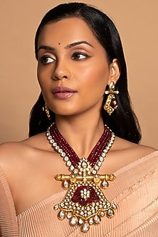 Gold Finish Kundan Polki & Onyx Handcrafted Necklace Set