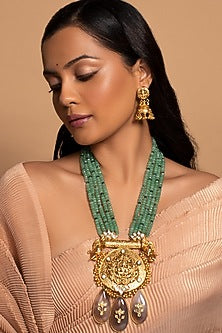 Gold Finish Jade & Beads Necklace Set