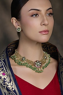 Antique Gold Finish Suvarna Necklace Set