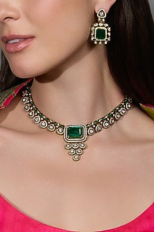 Gold Finish Emerald Green Stone Necklace Set