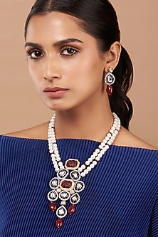 Black Rhodium Finish Kundan Polki & Pearl Necklace Set