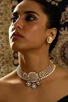 Gold Finish Motifs Temple Necklace