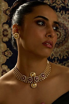 Gold Finish Ornate Motifs Temple Necklace Set