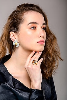 Gold Finish Swarovski Ring In 92.5 Sterling Silver