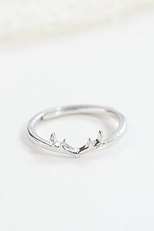 White Finish Zircon Deer Ring In Sterling Silver
