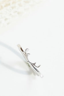 White Finish Zircon Deer Ring In Sterling Silver