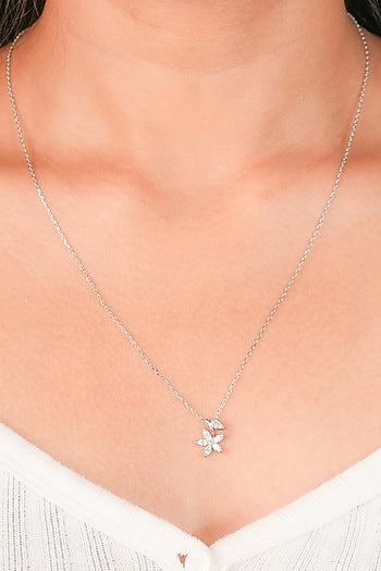 White Finish Zircon Snowflake Pendant Necklace In Sterling Silver