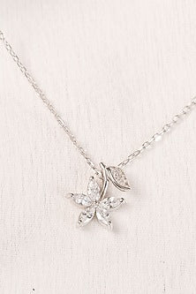 White Finish Zircon Snowflake Pendant Necklace In Sterling Silver