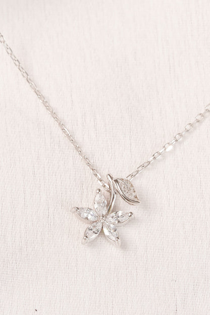 White Finish Zircon Snowflake Pendant Necklace In Sterling Silver