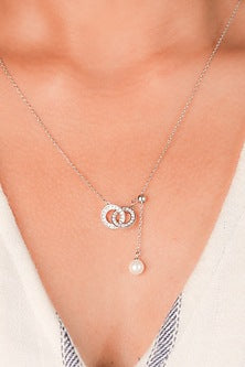 White Finish Zircon & Shell Pearl Interlinked Pendant Necklace In Sterling Silver