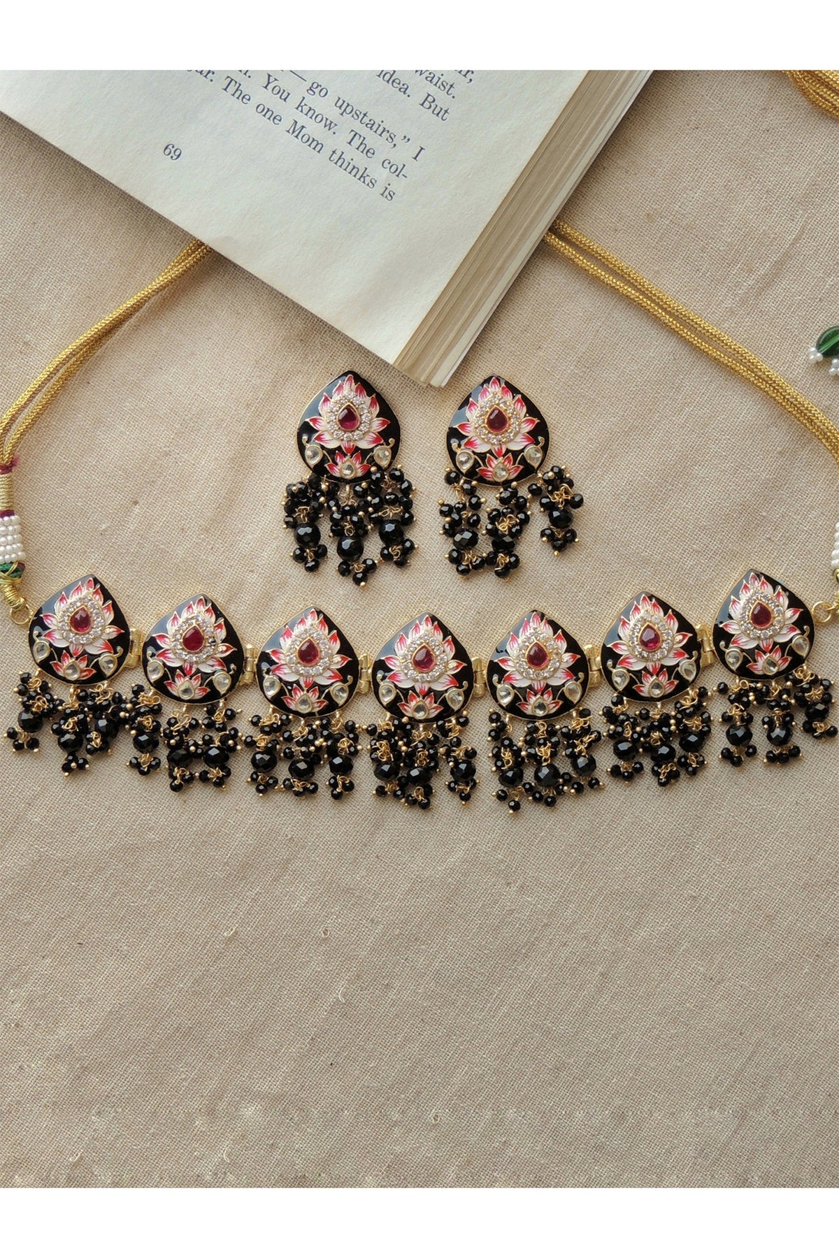 Gold Finish Enameled Black Meenakari Pan Choker Necklace Set