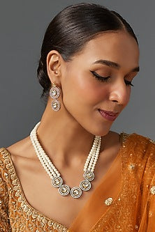 Gold Finish Kundan Polki & Shell Pearl Necklace Set