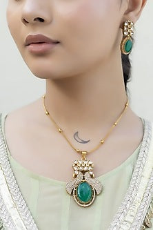 Gold Finish Green Kundan Polki Chain Pendant Necklace Set
