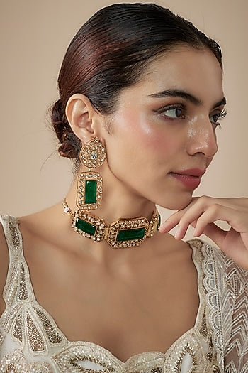 Gold Finish Kundan Polki & Emerald Stone Choker Necklace Set