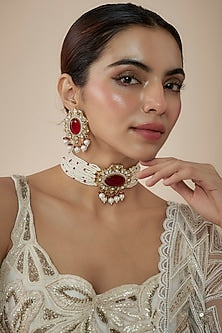 Gold Finish Kundan Polki & Diamond Choker Necklace Set
