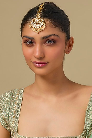 Gold Finish Kundan Polki Maangtikka In Sterling Silver
