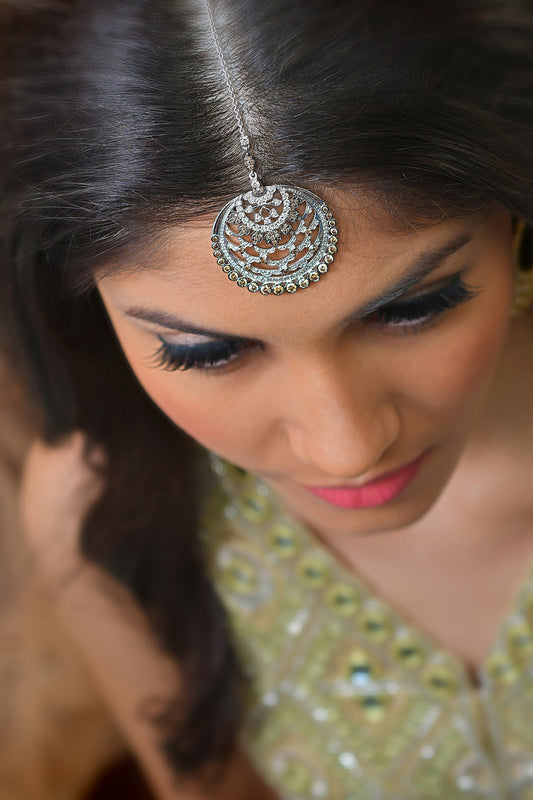 18 Kt White Gold Diamond Maang Tikka