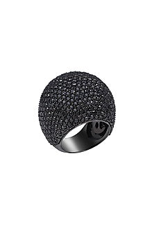 18 Kt White Gold Black Diamond Ring